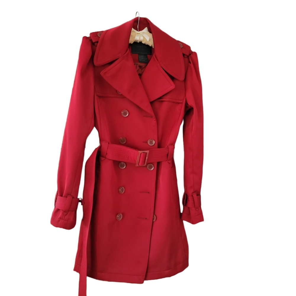 Avanti belted puff shoulder trench coat. NWOT. Red. Size small.